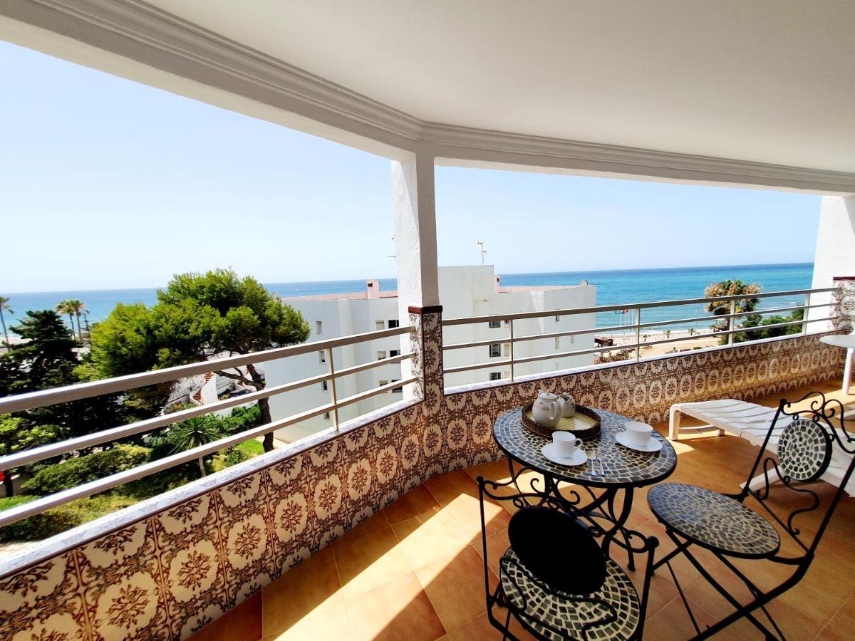 Luna Beach Seafront Marbella Exterior photo