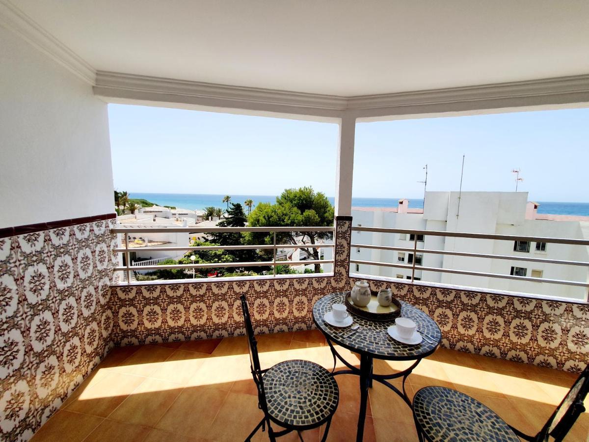 Luna Beach Seafront Marbella Exterior photo