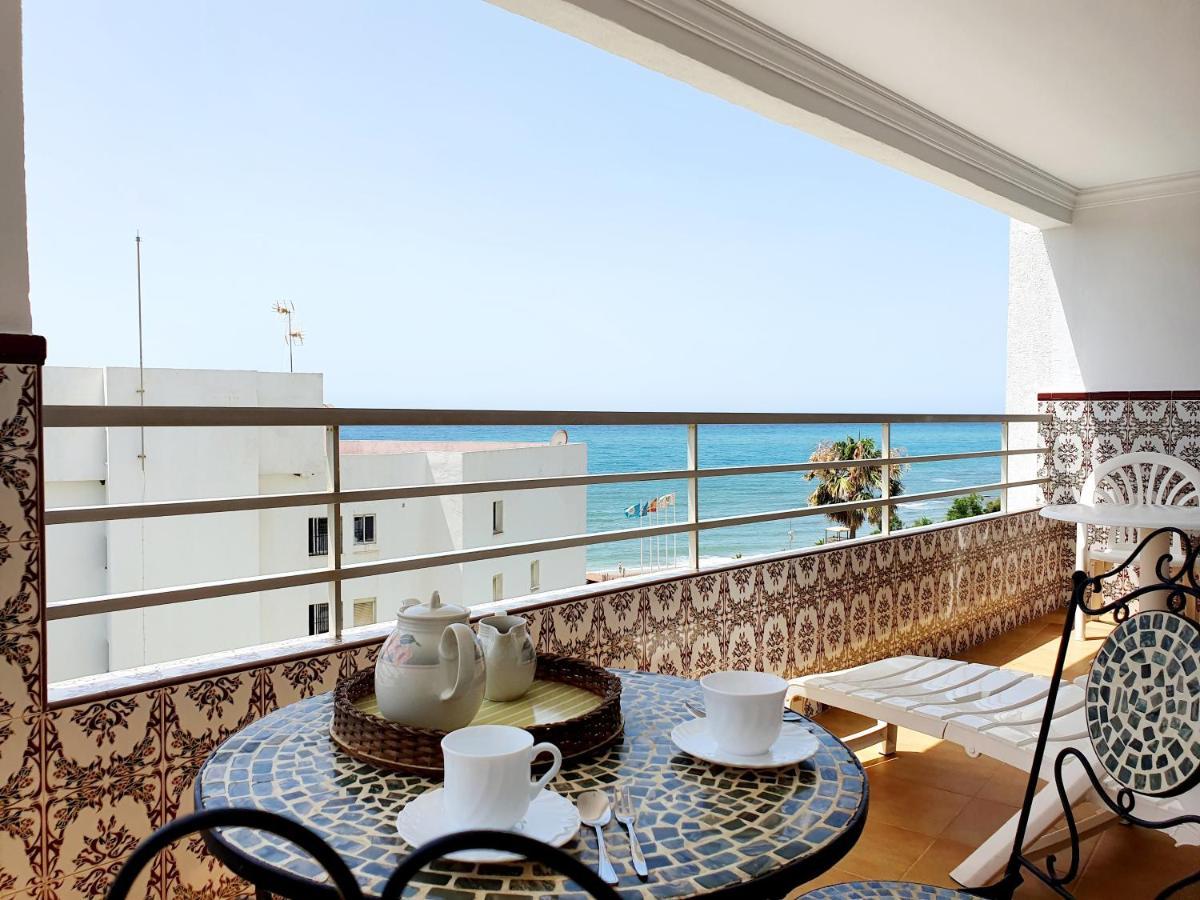 Luna Beach Seafront Marbella Exterior photo