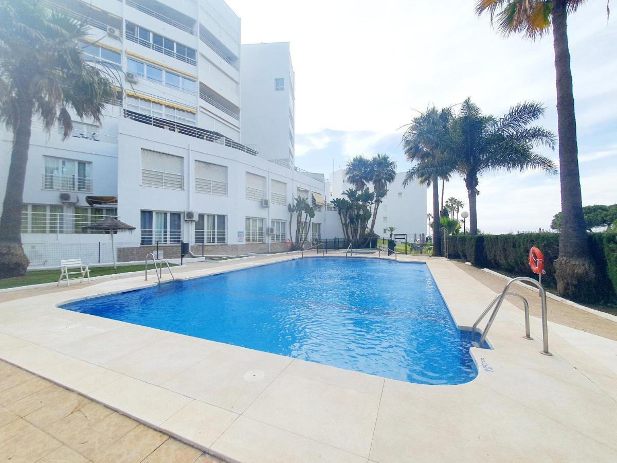 Luna Beach Seafront Marbella Exterior photo
